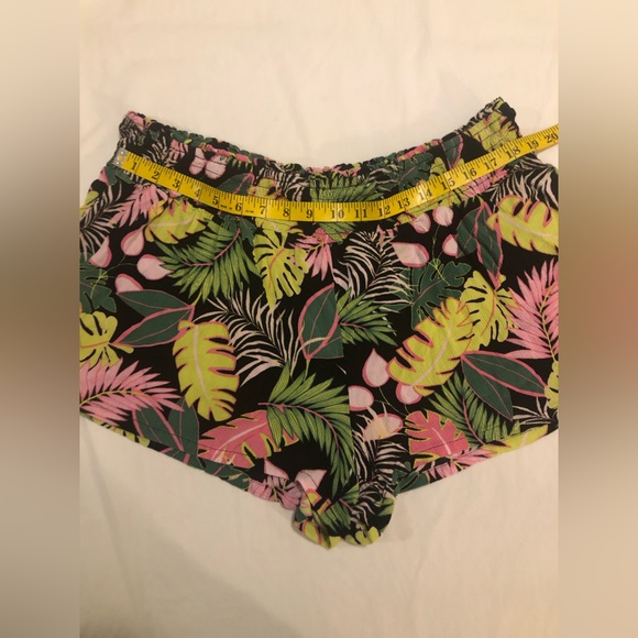 Scoop Hawaiian print shorts, XL 16-18 - Picture 3 of 11